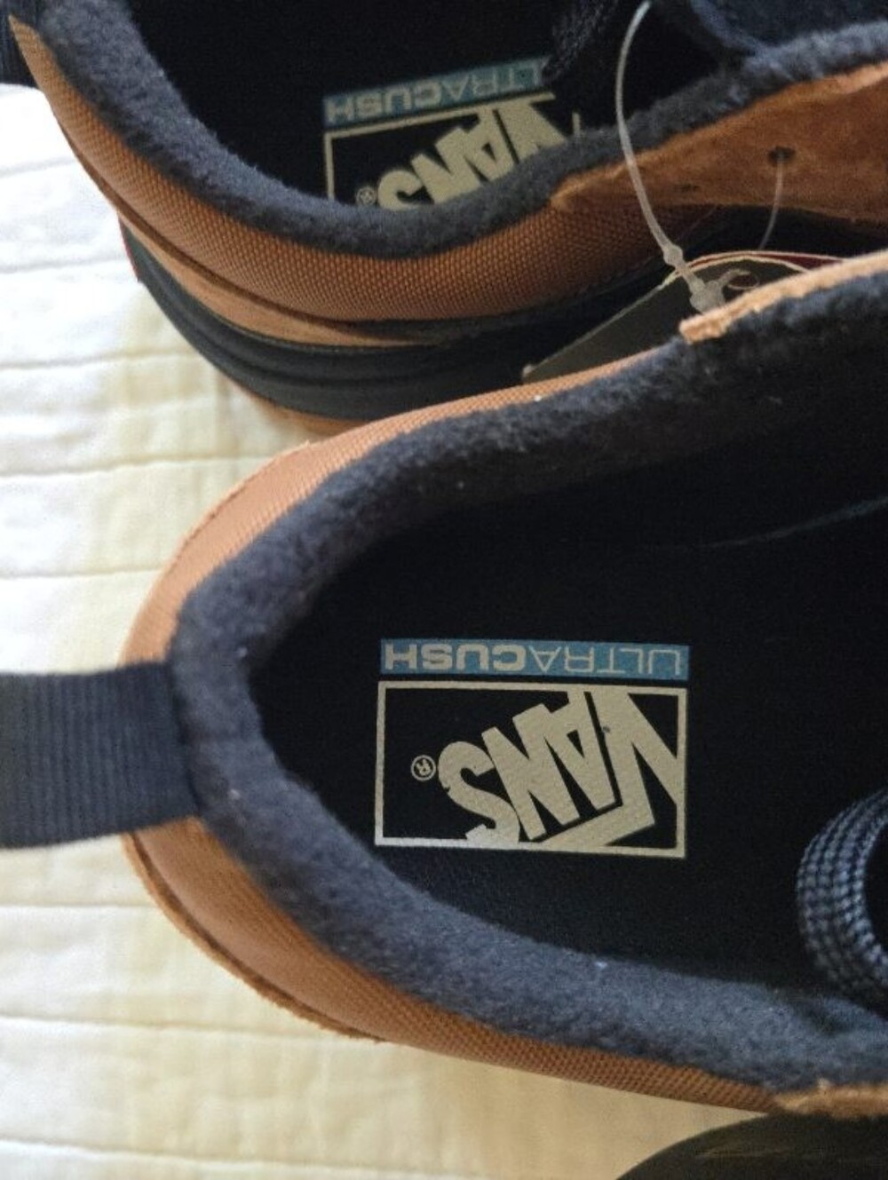 Vans Ultrarange MTE 1 Women size 9.5 UltraCush Brown and Black 072026 - Picture 3 of 7